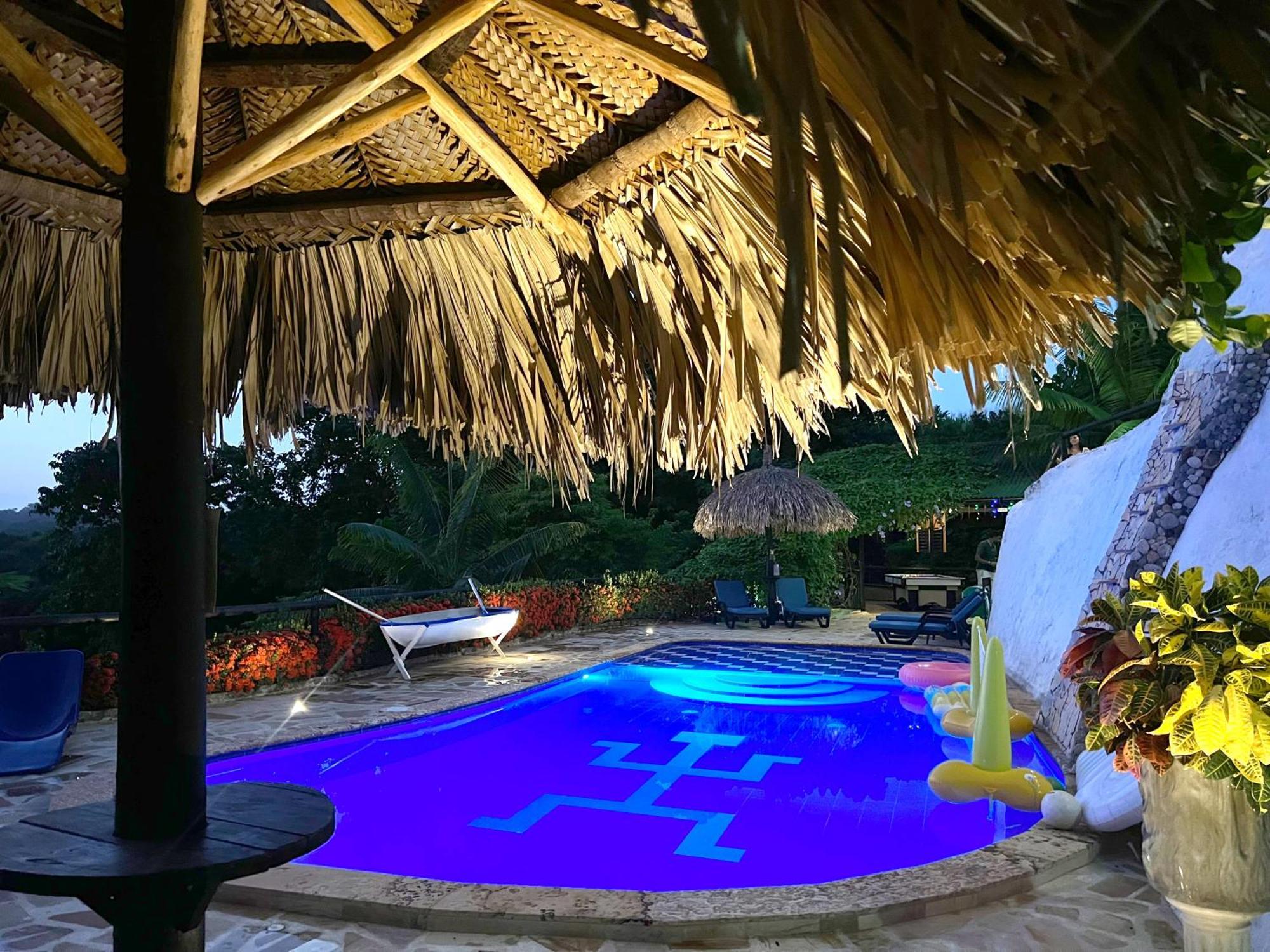 Quetzal Dorado Eco-Lodge By Mareygua 埃尔扎伊诺 外观 照片